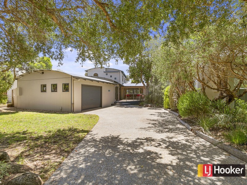 139 Lohr Avenue, Inverloch VIC 3996