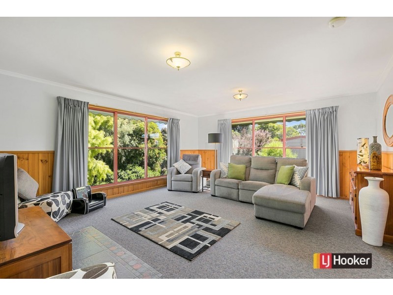 6 Ascot Place, Inverloch VIC 3996