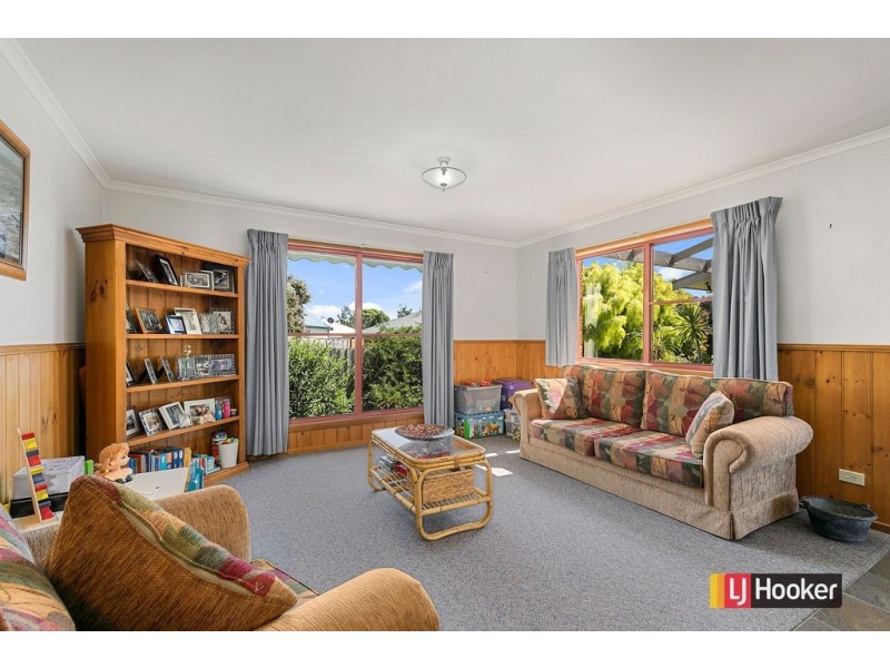 6 Ascot Place, Inverloch VIC 3996
