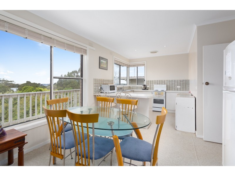 28 Pier Road, Inverloch VIC 3996