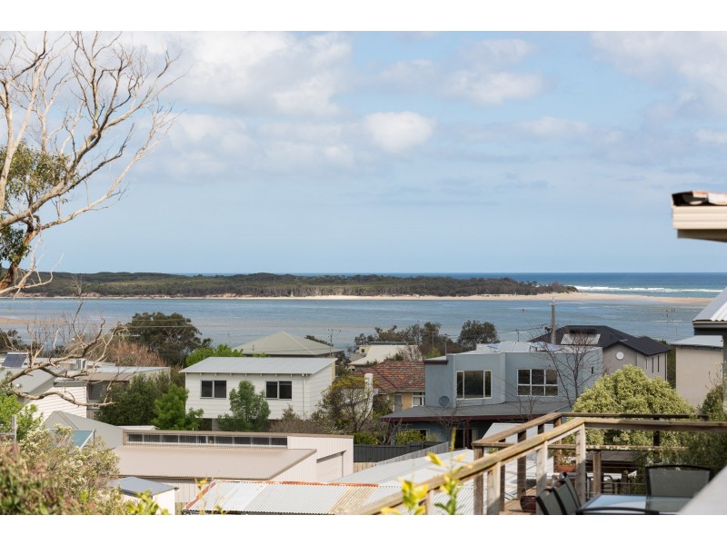28 Pier Road, Inverloch VIC 3996