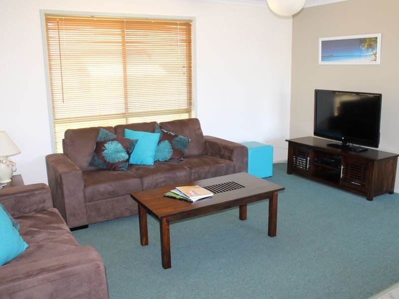 10 Ullathornes Road, Inverloch VIC 3996