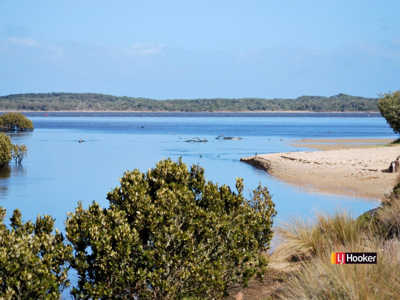 Lot 287 Cassinia Street, Inverloch VIC 3996