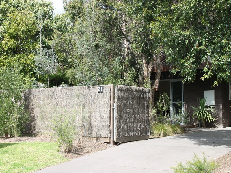 21 Veronica Street, Inverloch VIC 3996