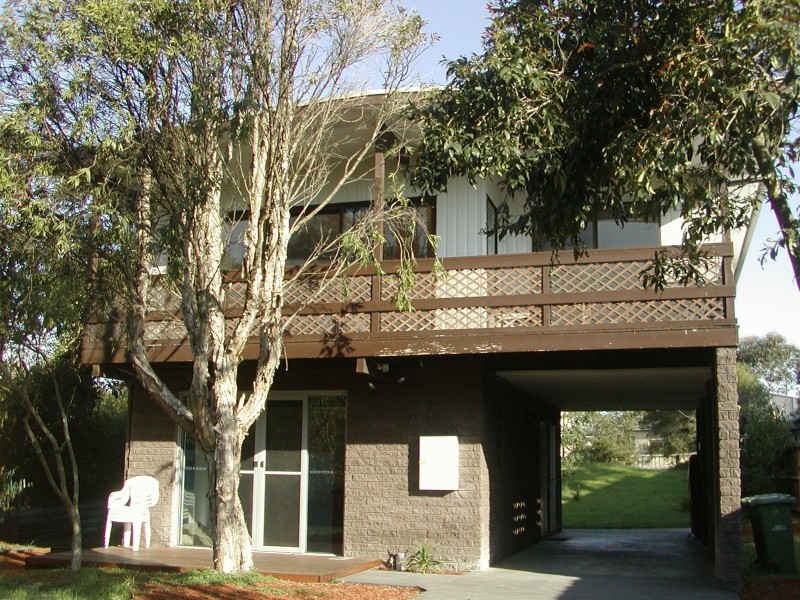 21 Veronica Street, Inverloch VIC 3996