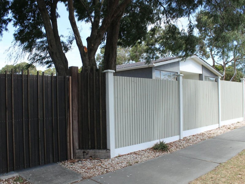 6 Bayview Avenue, Inverloch VIC 3996