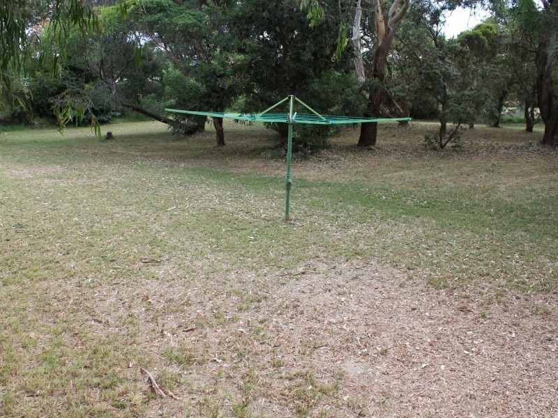 64 Surf Parade, Inverloch VIC 3996