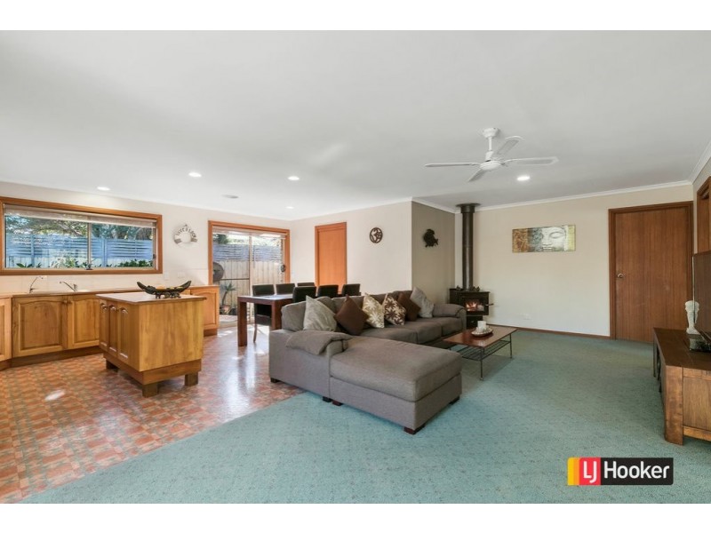 79 Veronica Street, Inverloch VIC 3996