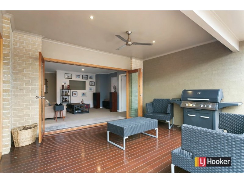 22 Mariner Place, Inverloch VIC 3996