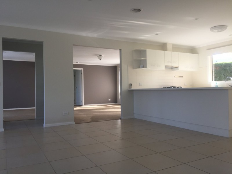 2 Queenscliff Drive, Inverloch VIC 3996