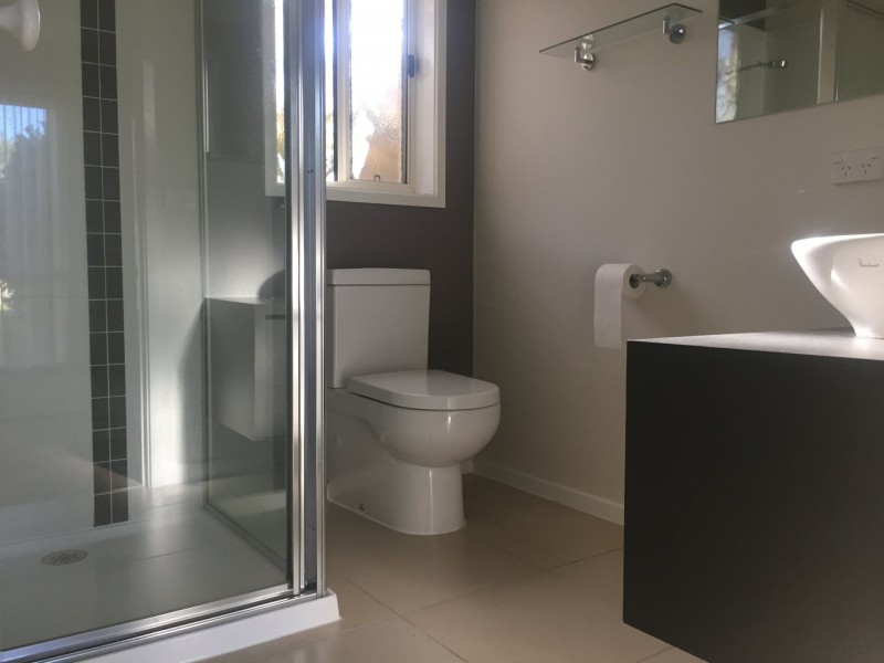 2 Queenscliff Drive, Inverloch VIC 3996