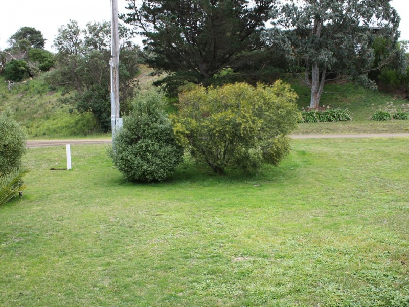 30 Crichton Crescent, Venus Bay VIC 3956