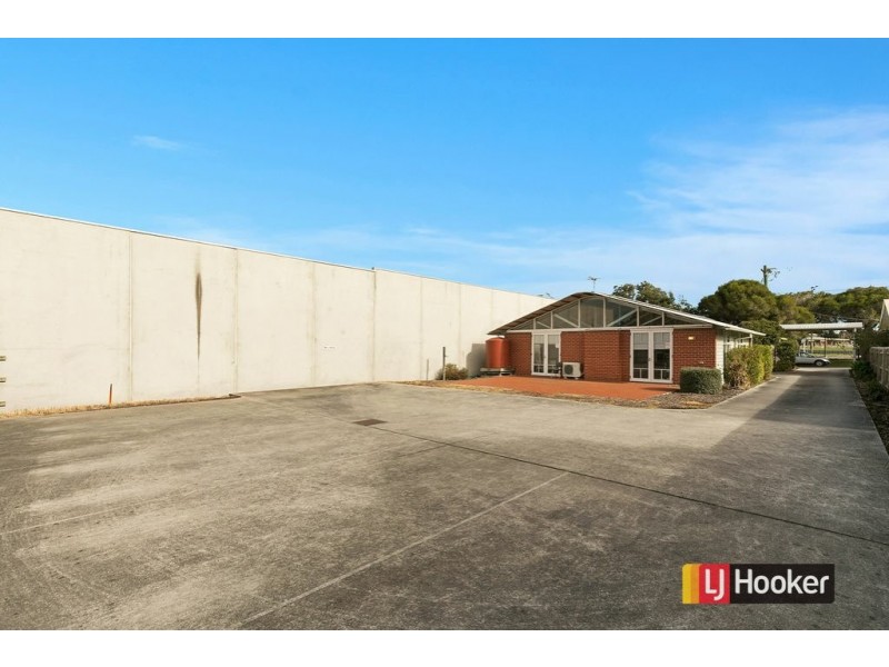 14 Reilly Street, Inverloch VIC 3996