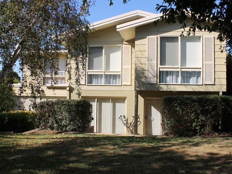 27 Garden Crescent, Inverloch VIC 3996