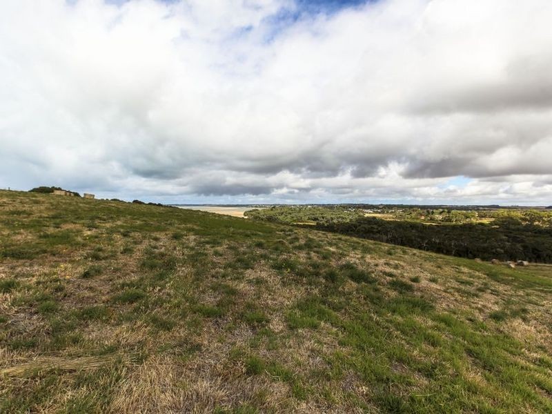 Lot 4 Henderson Court, Inverloch VIC 3996