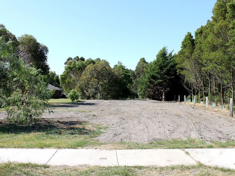 Lot 4 (15) Glendale Court, Inverloch VIC 3996