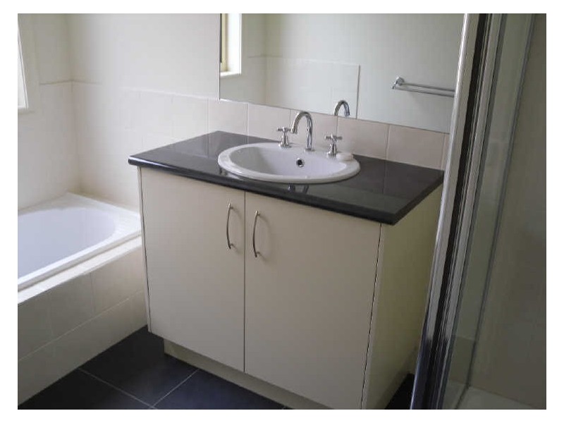 14 Diane Place, Inverloch VIC 3996