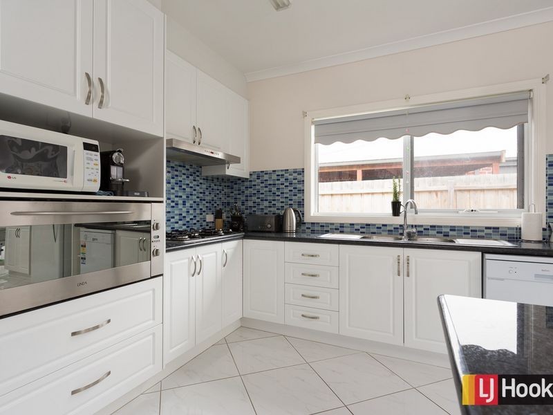 18 Lavender Place, Inverloch VIC 3996