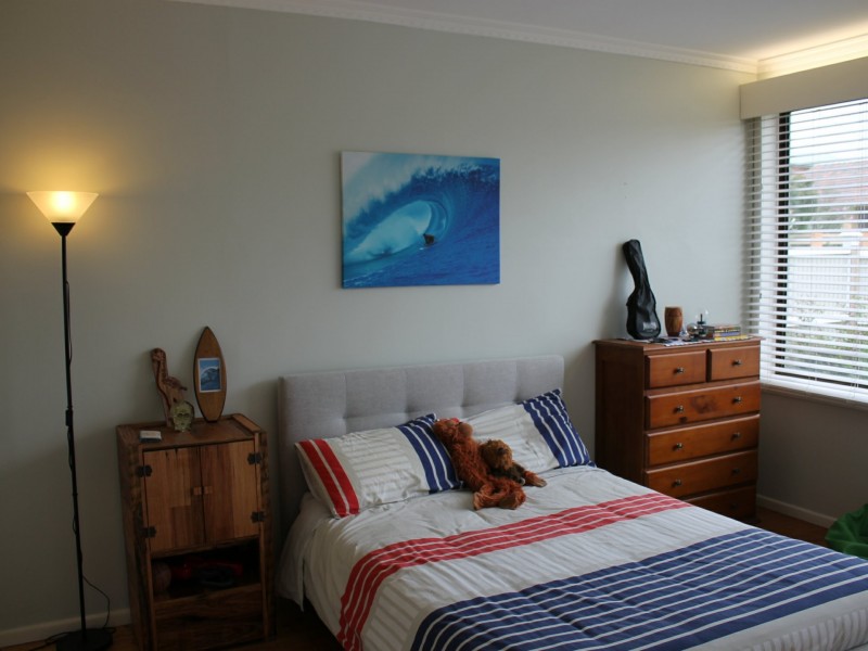 6 Bayview Avenue, Inverloch VIC 3996