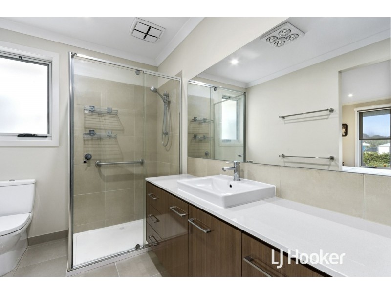 21 Correa Place, Inverloch VIC 3996