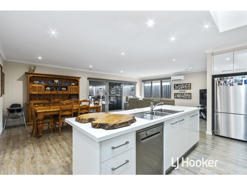 21 Correa Place, Inverloch VIC 3996