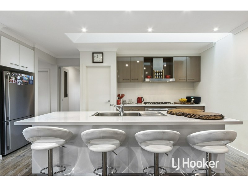 21 Correa Place, Inverloch VIC 3996