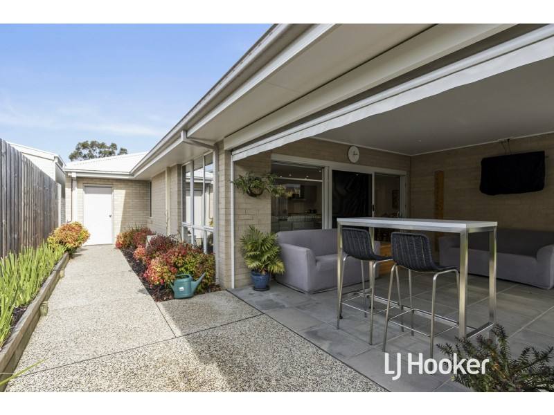 21 Correa Place, Inverloch VIC 3996