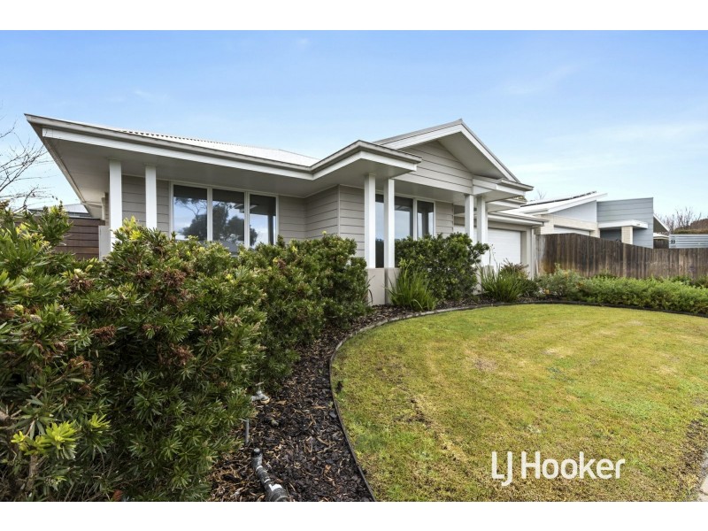 21 Correa Place, Inverloch VIC 3996