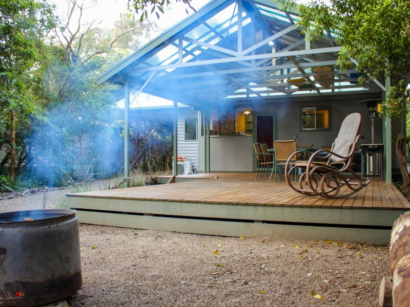 15 Toorak Road, Inverloch VIC 3996