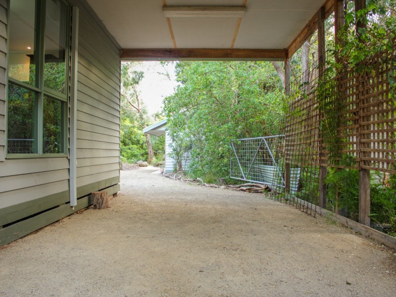 15 Toorak Road, Inverloch VIC 3996