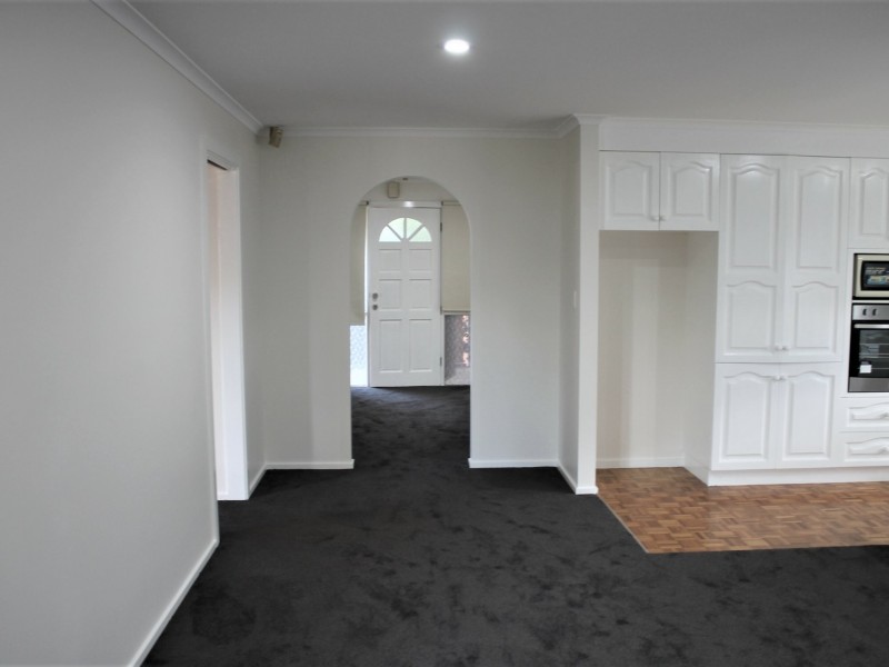 21 Youll Grove, Inverloch VIC 3996