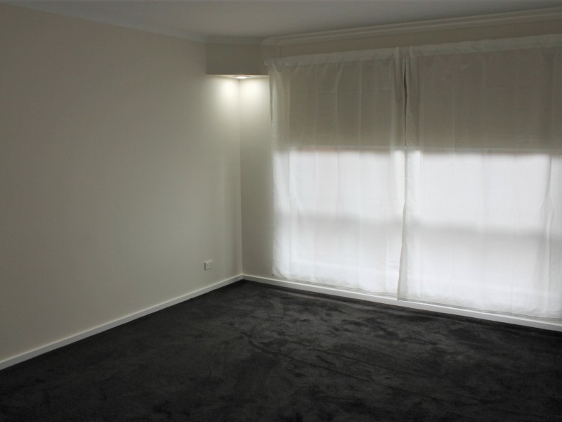 21 Youll Grove, Inverloch VIC 3996