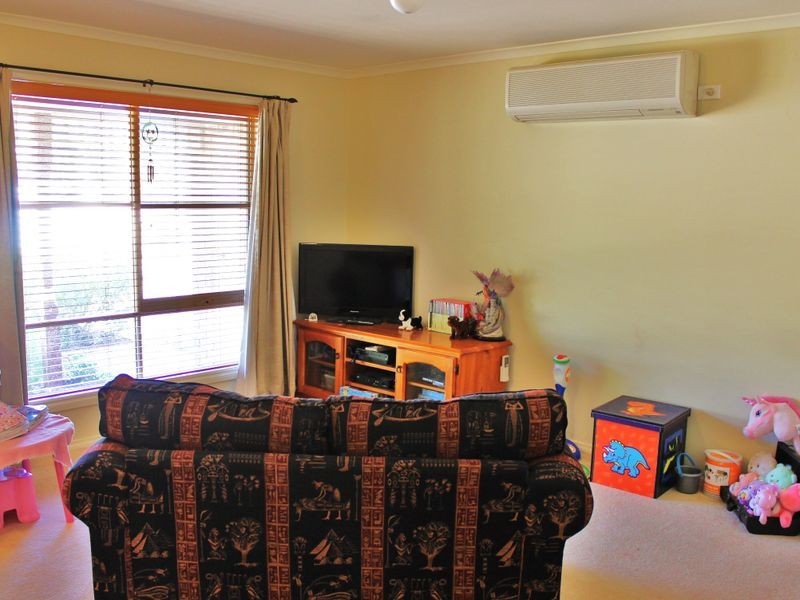 45 Dixon Street, Inverloch VIC 3996