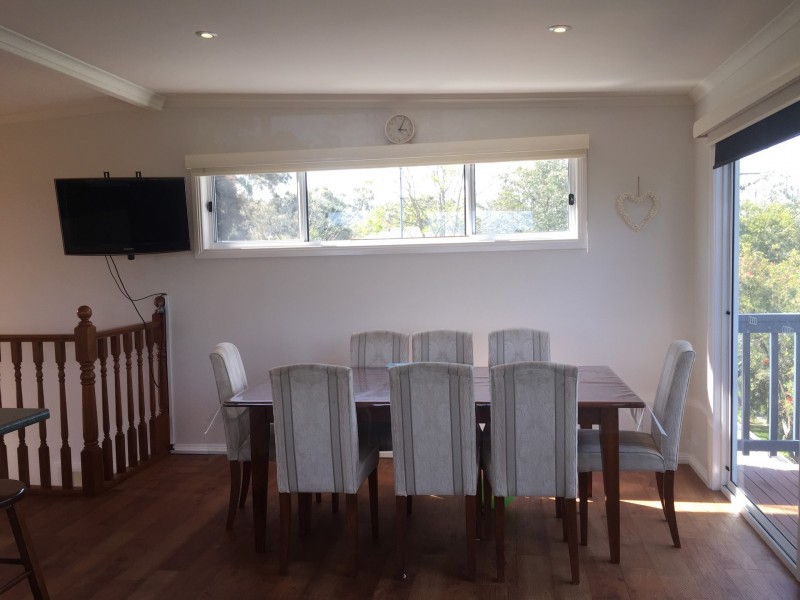 82 Bayview Avenue, Inverloch VIC 3996