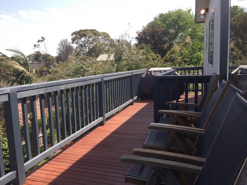 82 Bayview Avenue, Inverloch VIC 3996