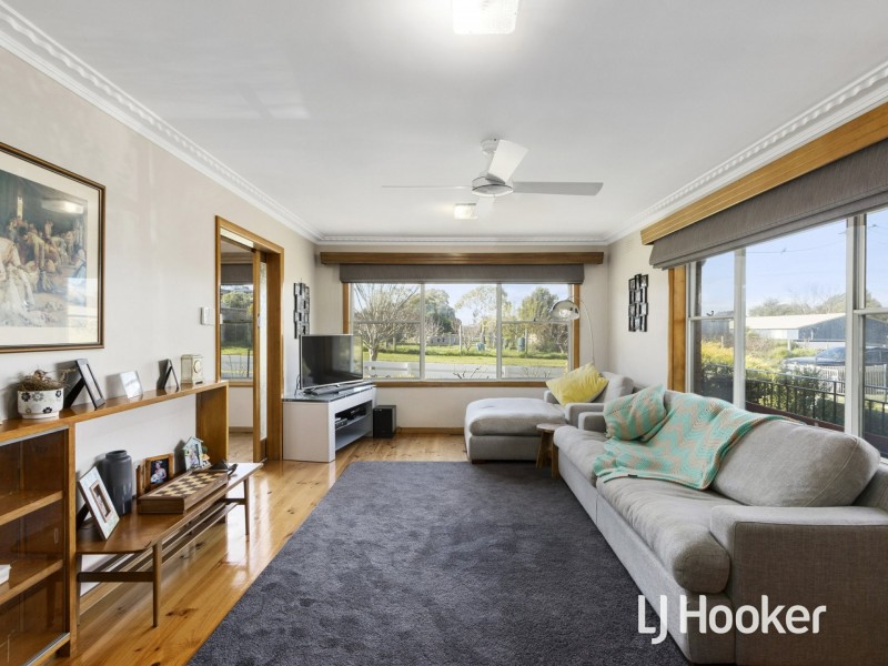 11 Edgar Street, Inverloch VIC 3996