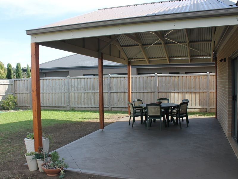 37 Paperbark Place, Inverloch VIC 3996