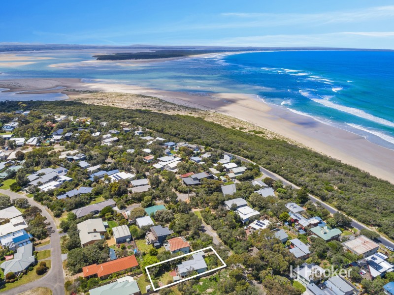 123 Lohr Avenue, Inverloch VIC 3996