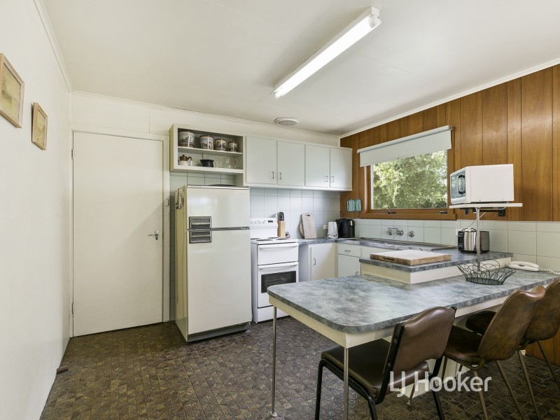 123 Lohr Avenue, Inverloch VIC 3996