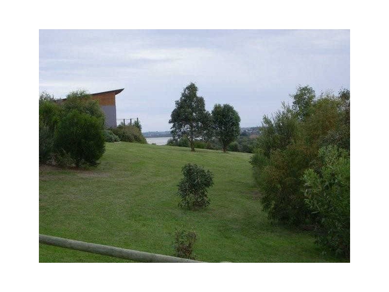 20 Henderson Court, Inverloch VIC 3996