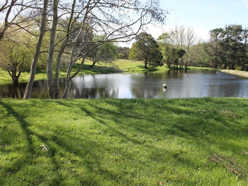 74 Arbuthnots Road, Tarwin Lower VIC 3956