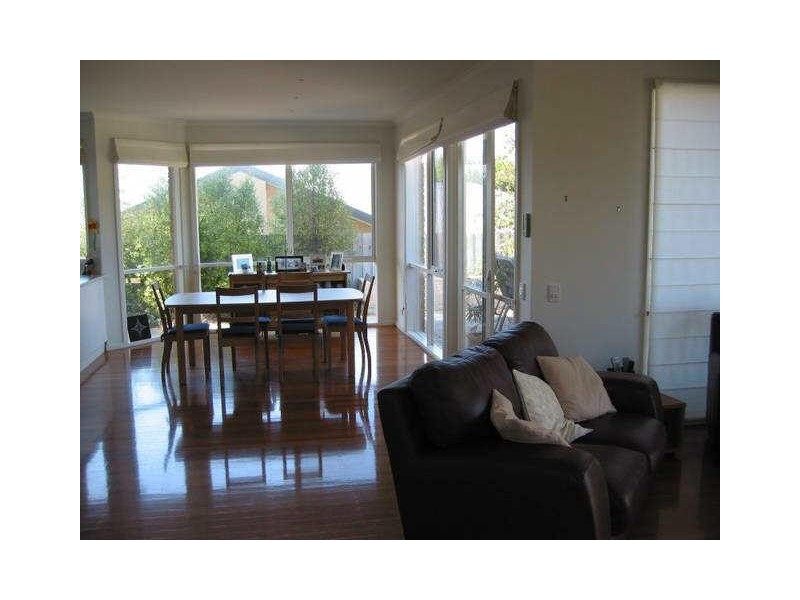18 Meanderri Drive, Inverloch VIC 3996