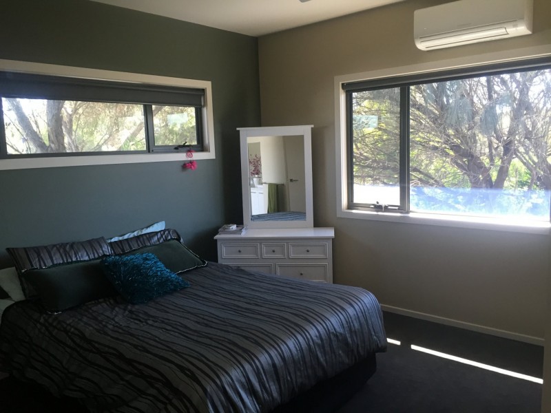 152 Lohr Avenue, Inverloch VIC 3996