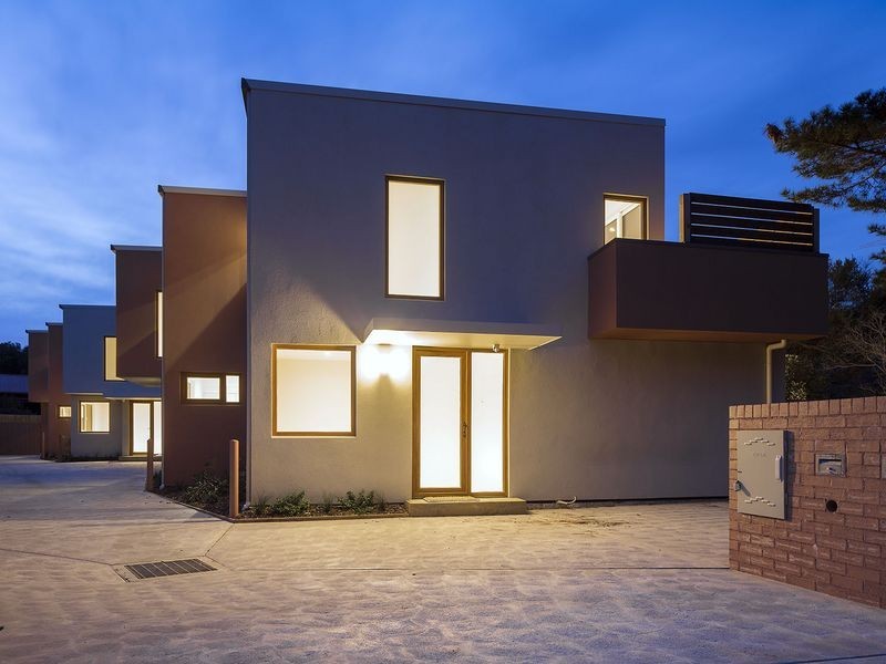 2/70 Surf Parade, Inverloch VIC 3996