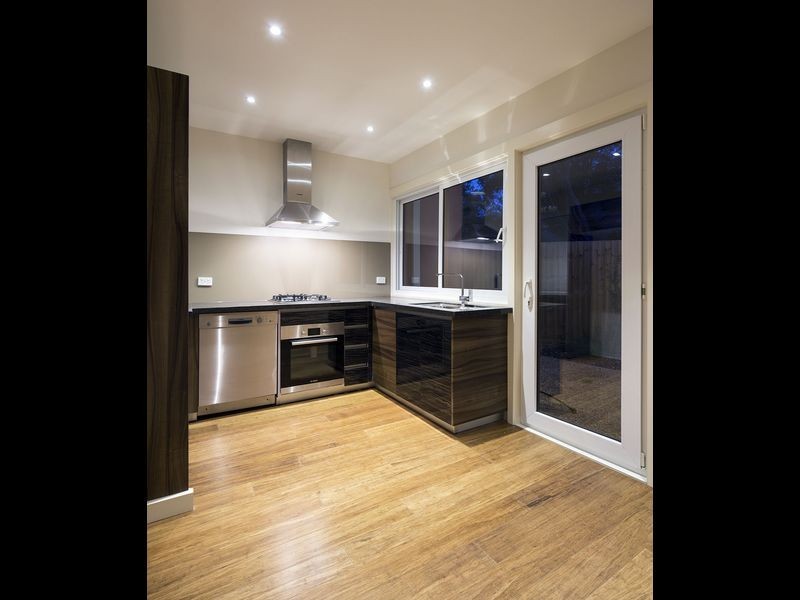 2/70 Surf Parade, Inverloch VIC 3996