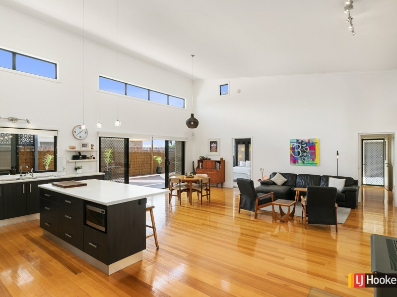 10 Queenscliff Drive, Inverloch VIC 3996