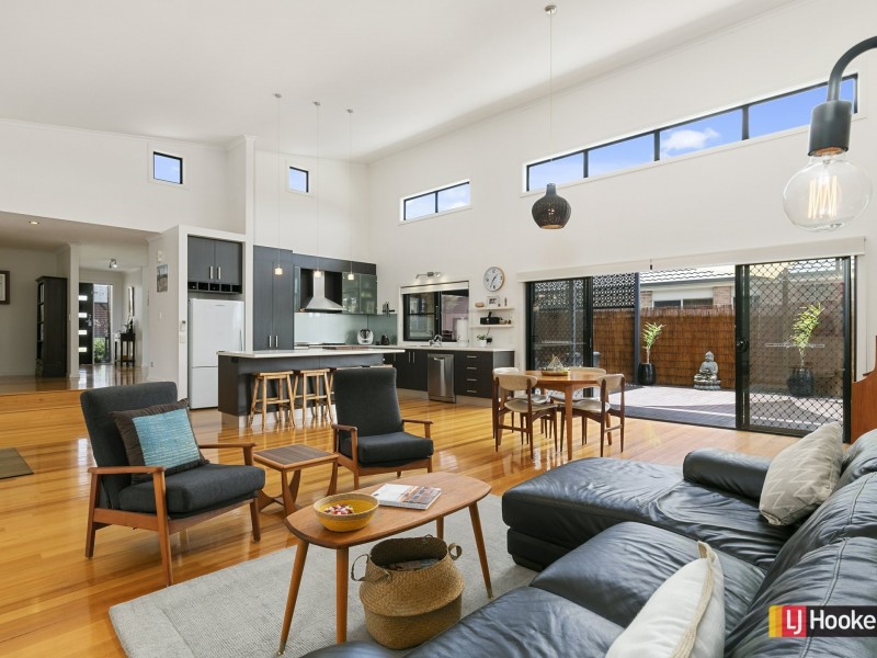 10 Queenscliff Drive, Inverloch VIC 3996