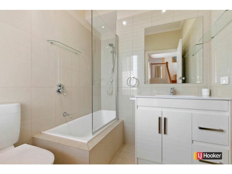 30 Grandview Grove, Inverloch VIC 3996