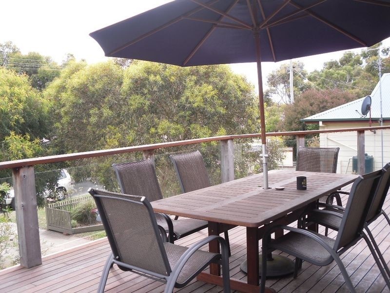 2 Hamilton Street, Inverloch VIC 3996