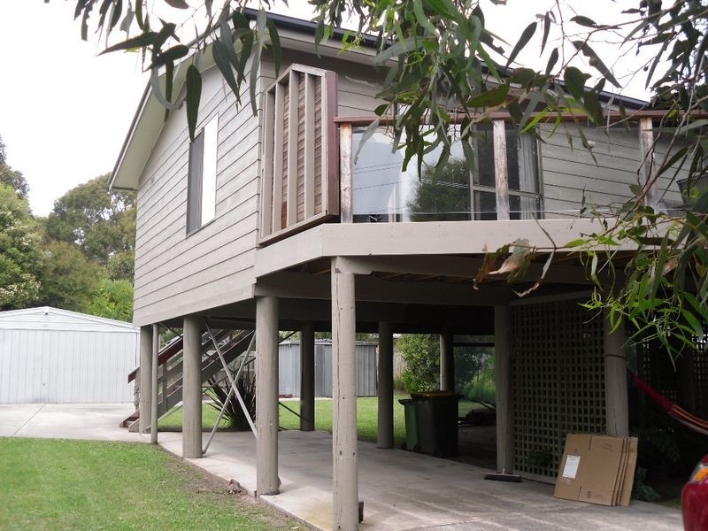 2 Hamilton Street, Inverloch VIC 3996